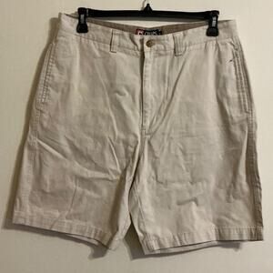 Chaps EST. 1978 Men Size 36 Khaki Light Beige Tan Pleated Front Shorts